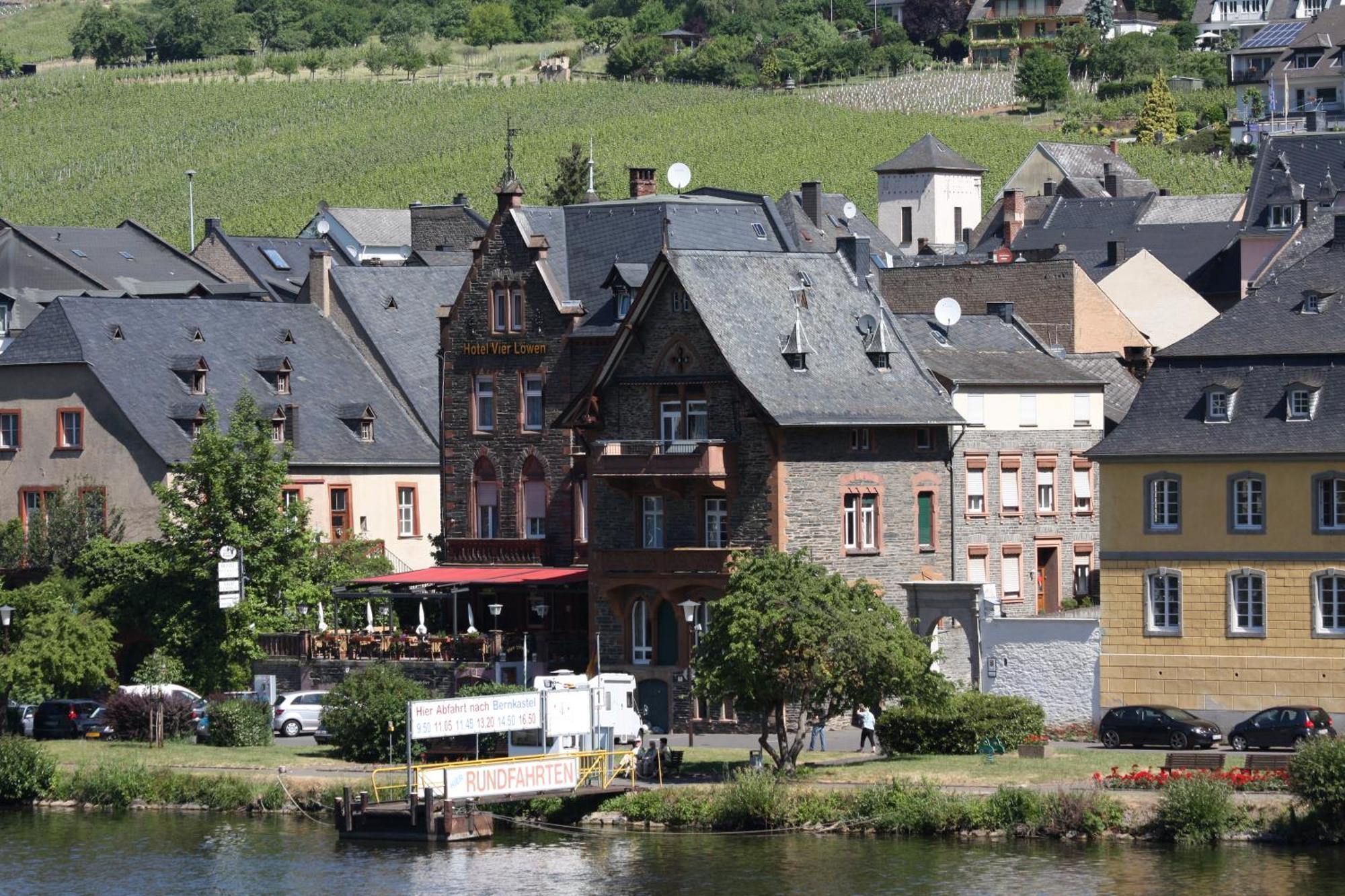 Hotel Vier Loewen Traben-Trarbach Bagian luar foto