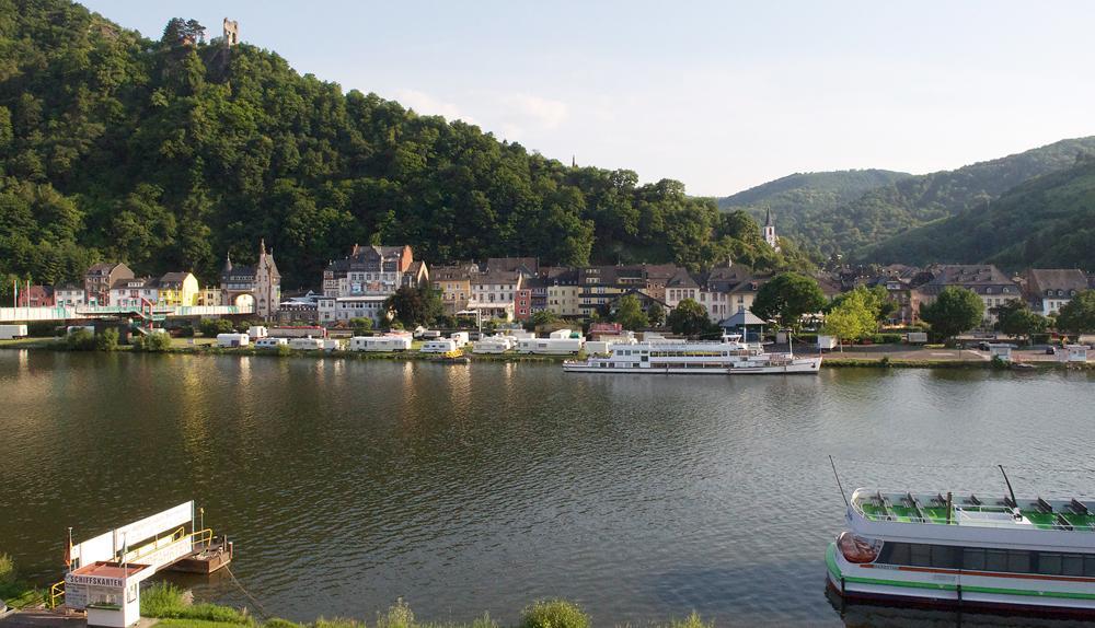 Hotel Vier Loewen Traben-Trarbach Bagian luar foto